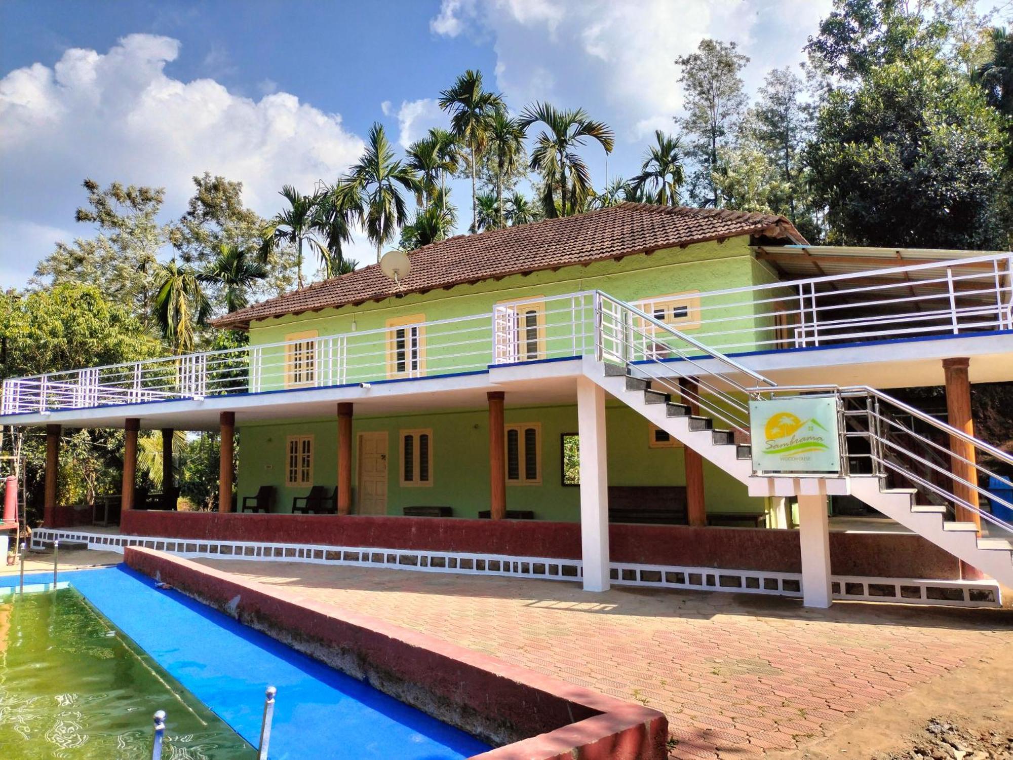 Sambrama Wood House Villa มาดิเครี ภายนอก รูปภาพ