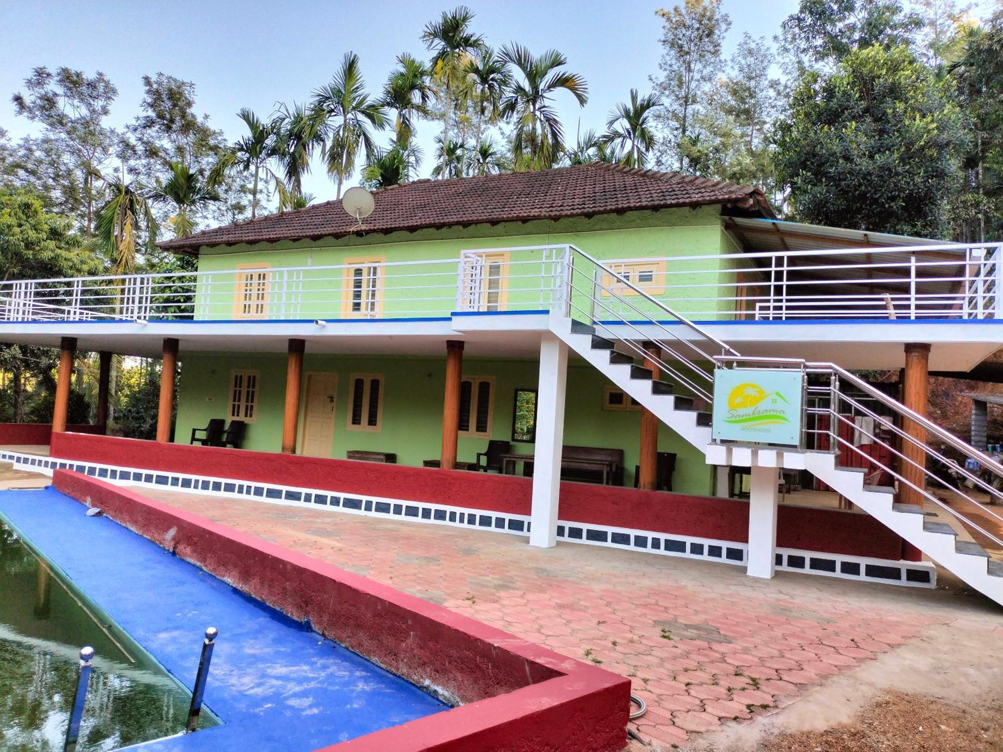 Sambrama Wood House Villa มาดิเครี ภายนอก รูปภาพ