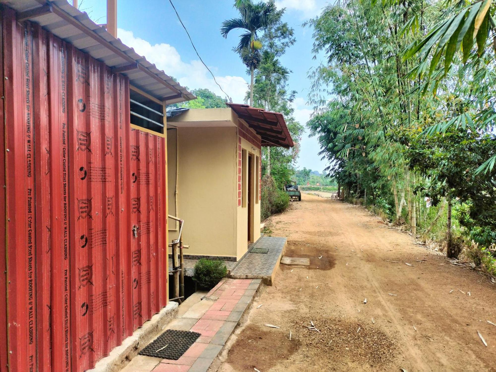 Sambrama Wood House Villa มาดิเครี ภายนอก รูปภาพ